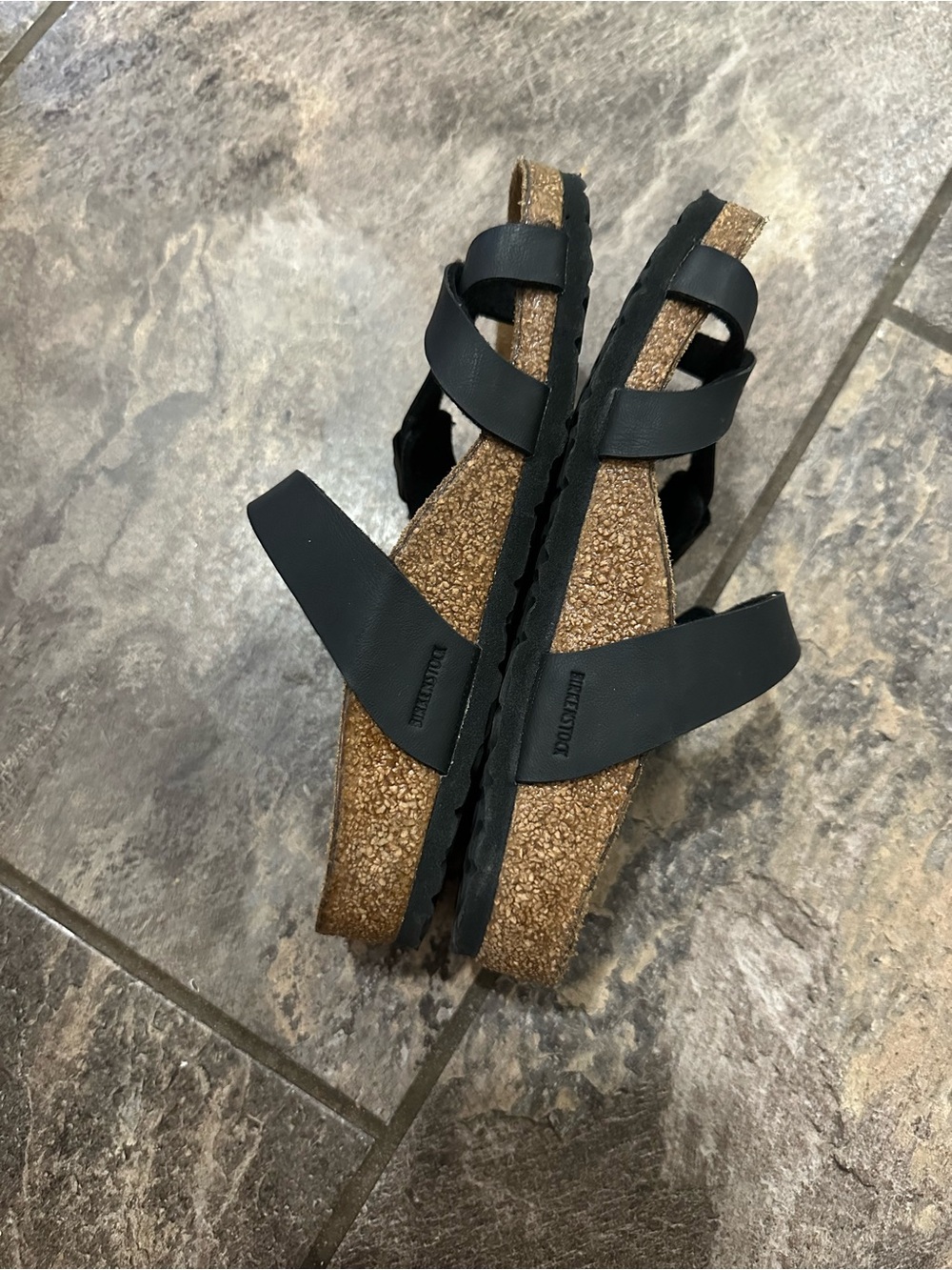 Like New Kid’s Mayari Birkenstock Sandals size 30 (Kid’s 12) - Picture 5 of 7